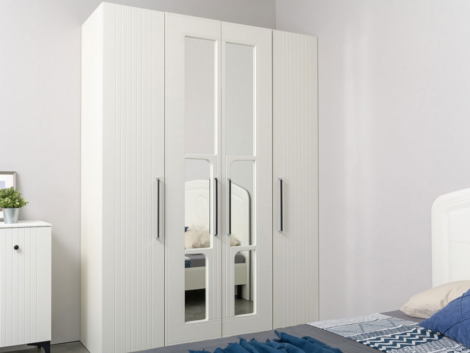 Распашной шкаф Валенсия