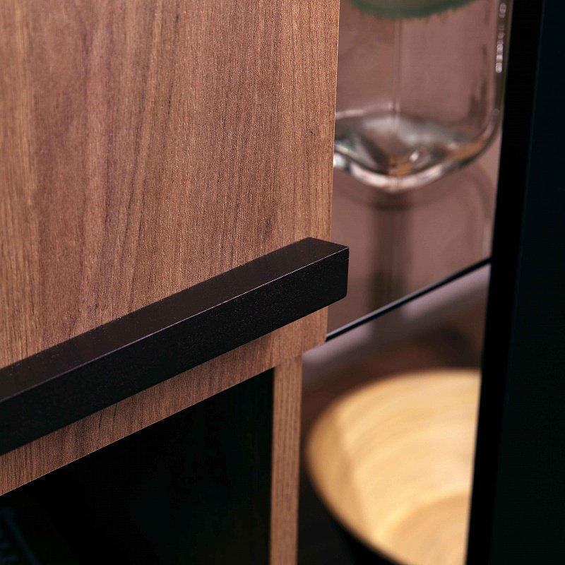 Шкаф распашной Натура